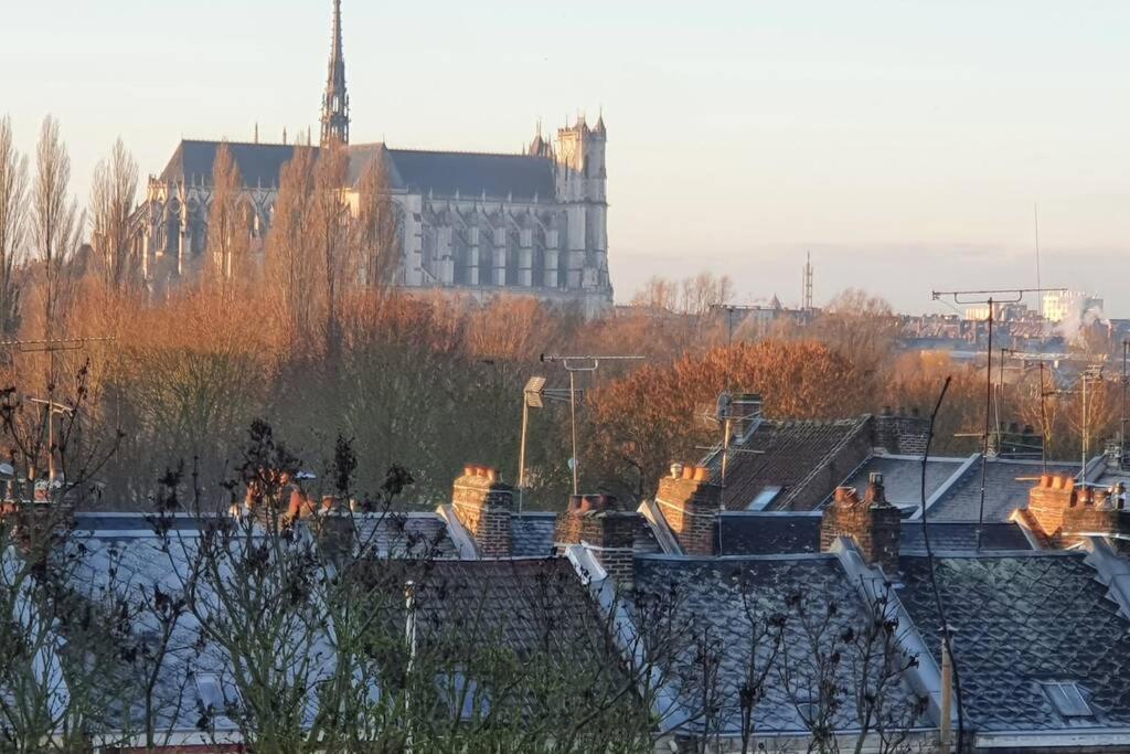 Maison Famille-Confort-Terrasse Jardin-Vue Cathedrale Amiens Ngoại thất bức ảnh